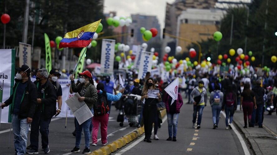 Manifestaciones durante el paro nacional contra la reforma tributaria. Foto: Colprensa - Sergio Acero