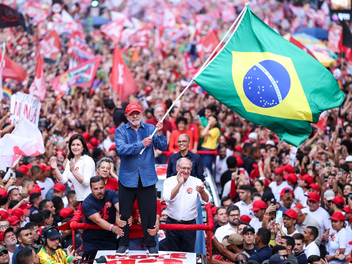 Líderes políticos reaccionan al triunfo presidencial de Lula da Silva en Brasil