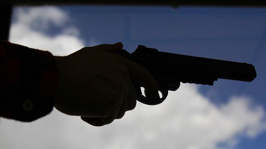 El agresor golpeó la ventana con el arma para indicar que está cometiendo un atraco, ese es el modus operandi de este tipo de delitos: Andrés Villamizar. Foto: Colprensa