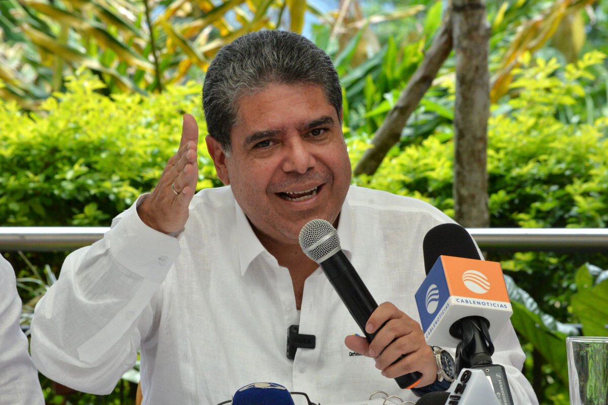 Carlos Hernán Rodríguez.