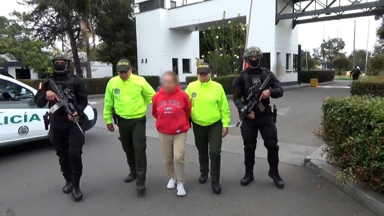 Capturan a mujer acusada de ser testaferro de 'El loco Barrera'. Foto: Cortesía Policía Nacional.