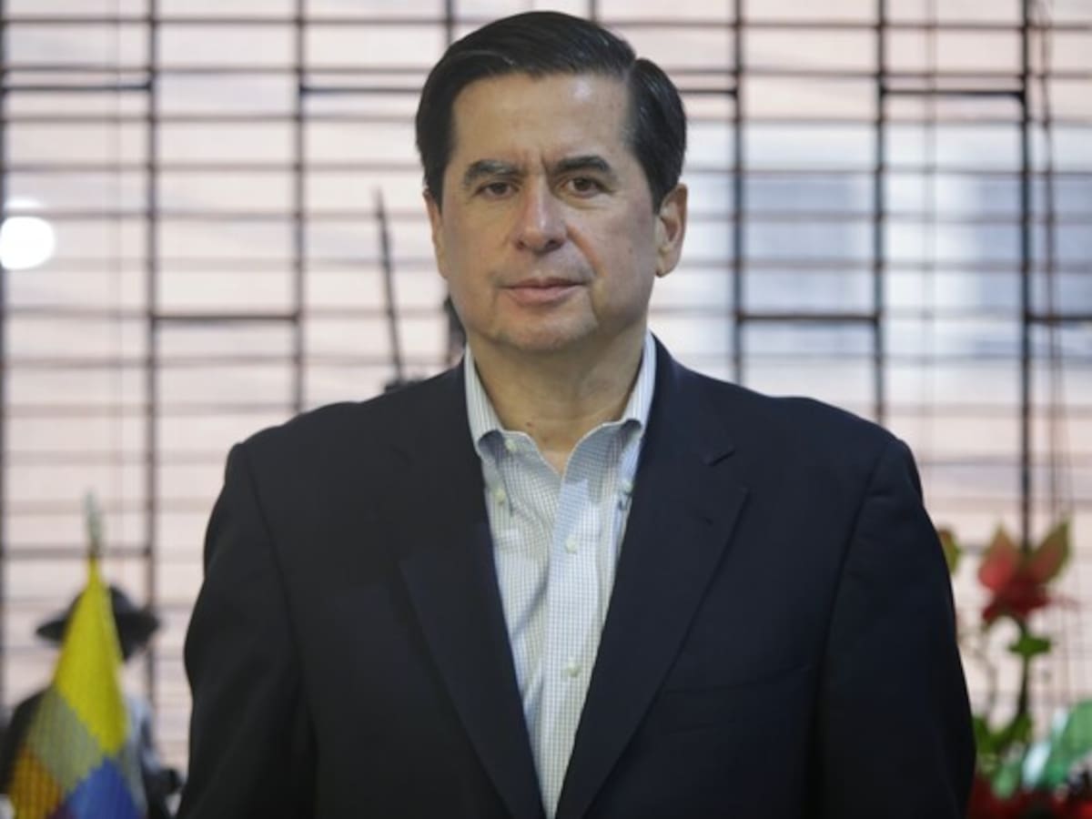Al presidente lo han atacado también: MinInterior sobre diferencias entre Petro y alcaldes