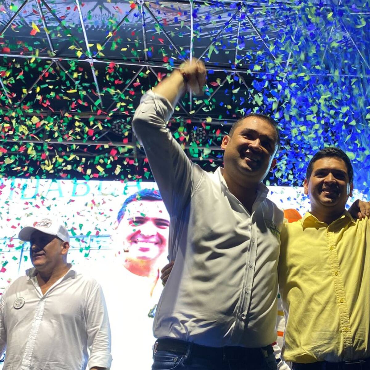 Regalando boletas para concierto y hasta $50.000, se concretó alianza en Floridablanca