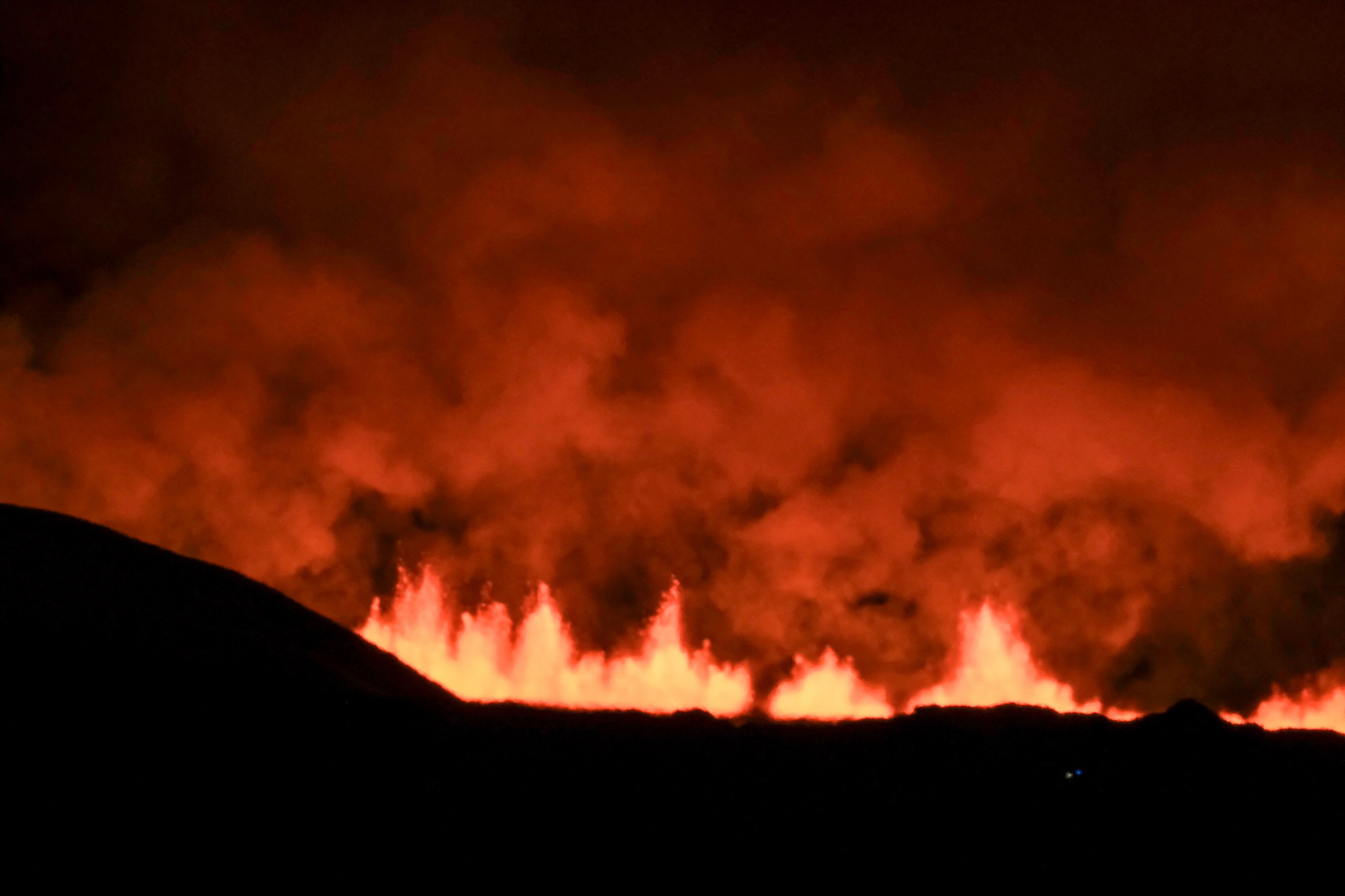Erupción volcánica cerca de Grindavik. Foto: Kristinn Magnusson/AFP/Getty Images