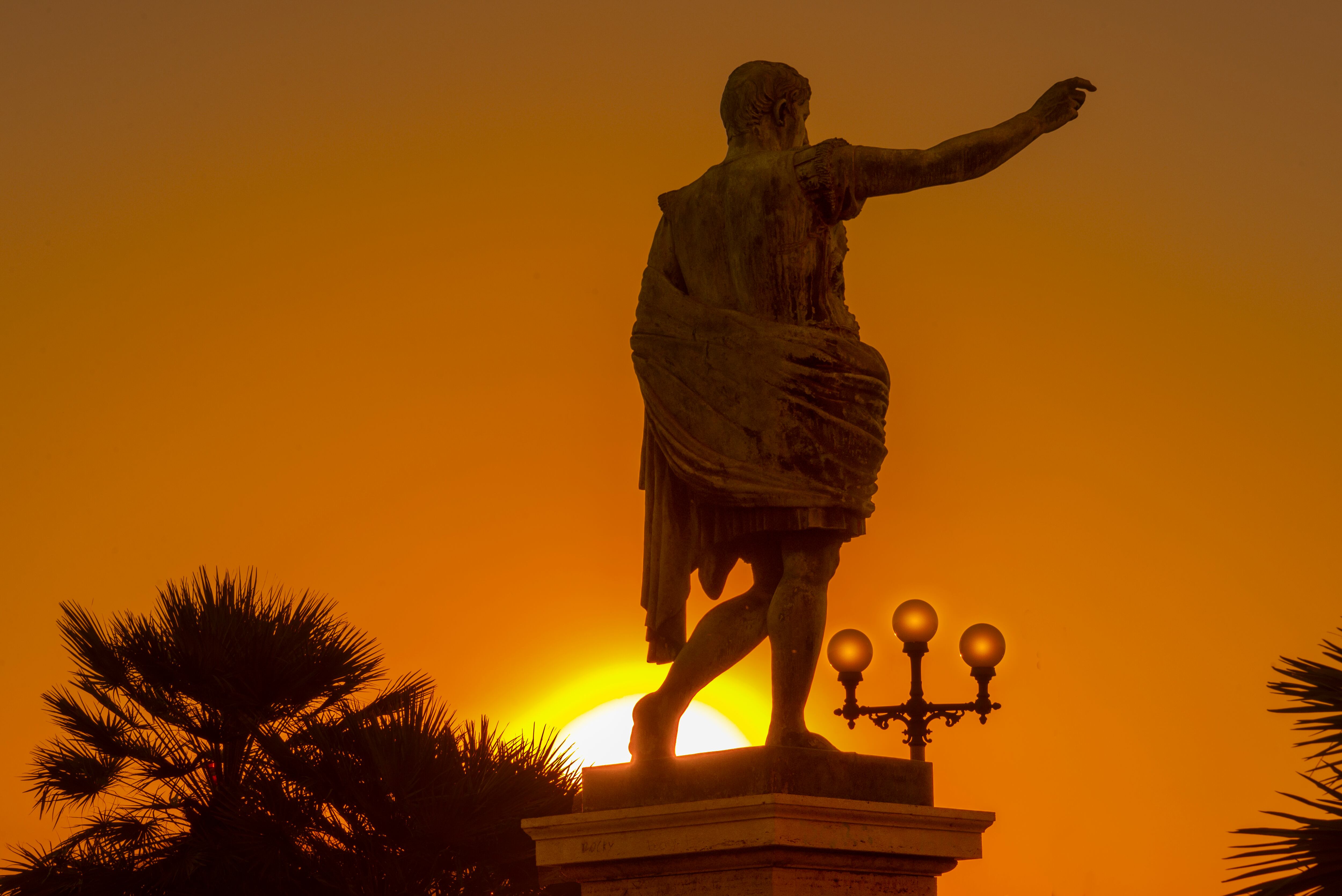 Statue of Ceasar, Cesario Console Park, Naples, Campania, Italy, Europe.