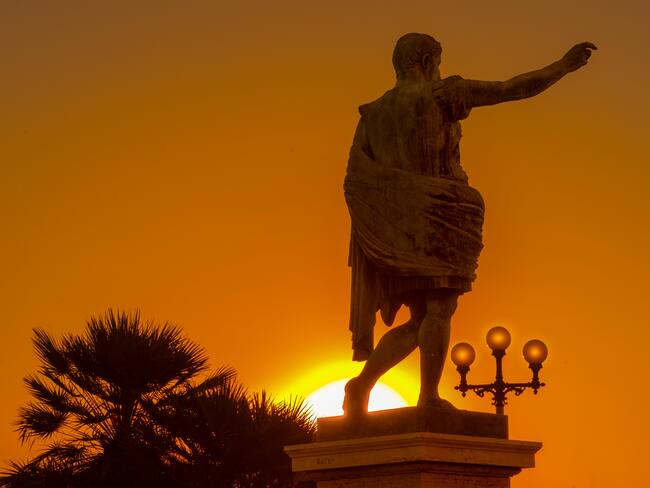 Statue of Ceasar, Cesario Console Park, Naples, Campania, Italy, Europe.