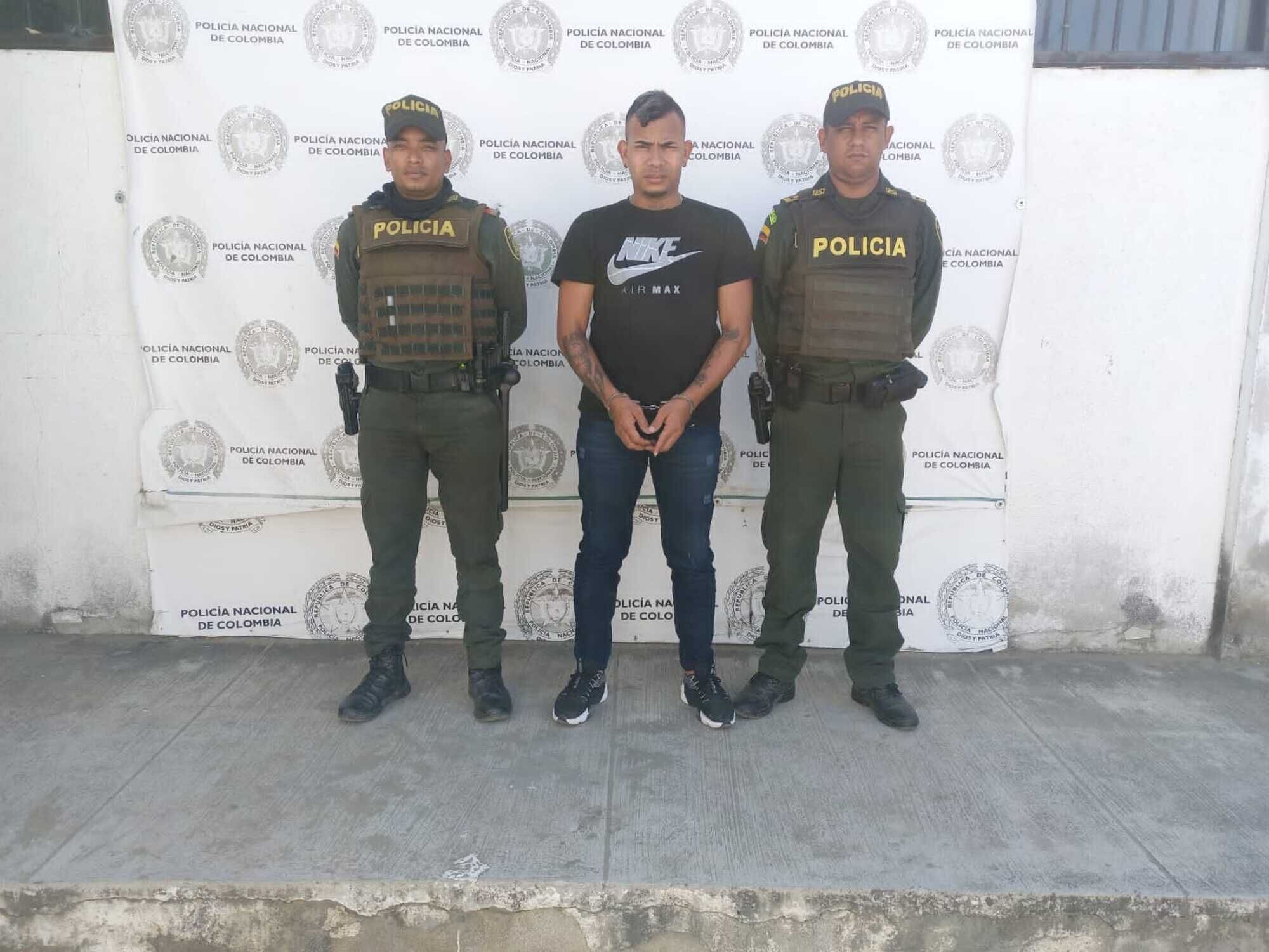 Capturado uno de los presuntos delincuentes más buscados de Santa Marta. Foto: Policía
