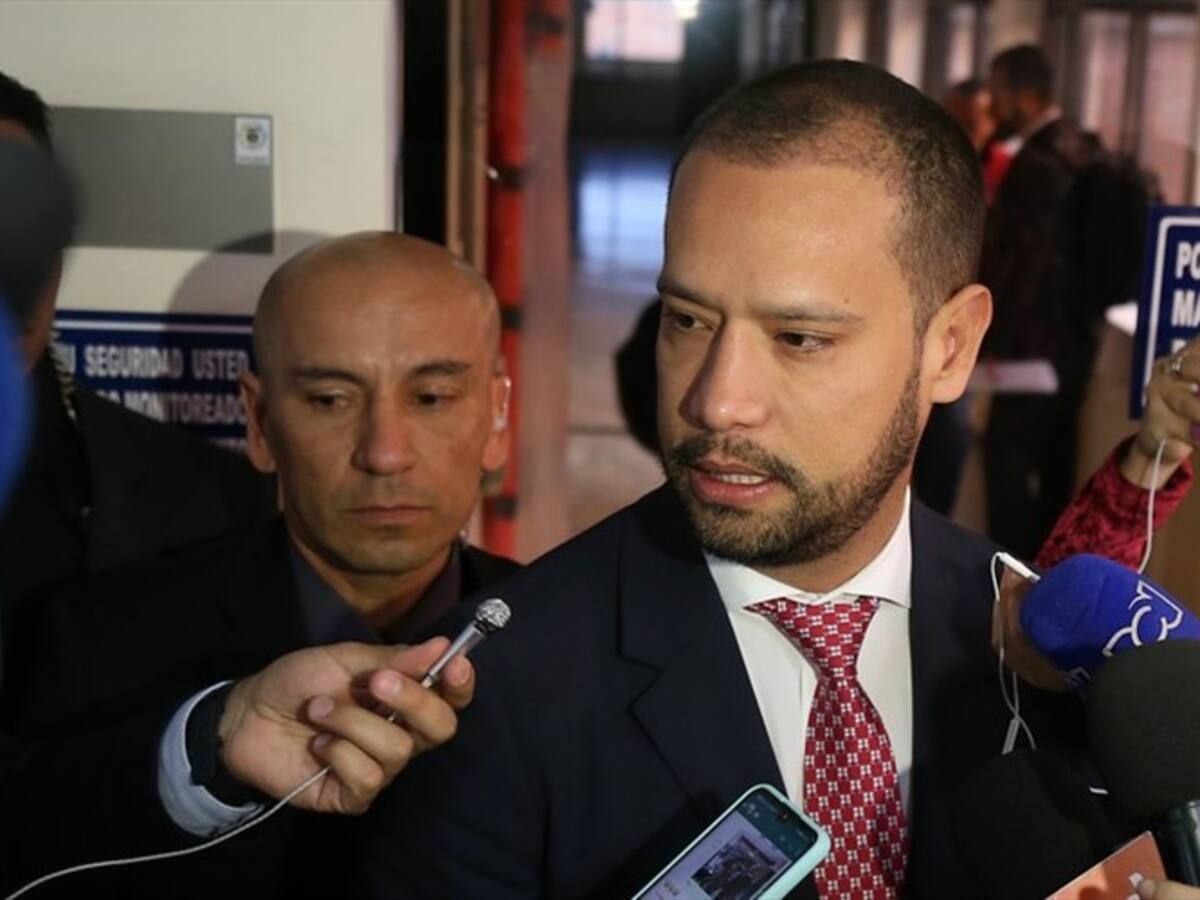 Los testimonios que enlodan al abogado de Álvaro Uribe