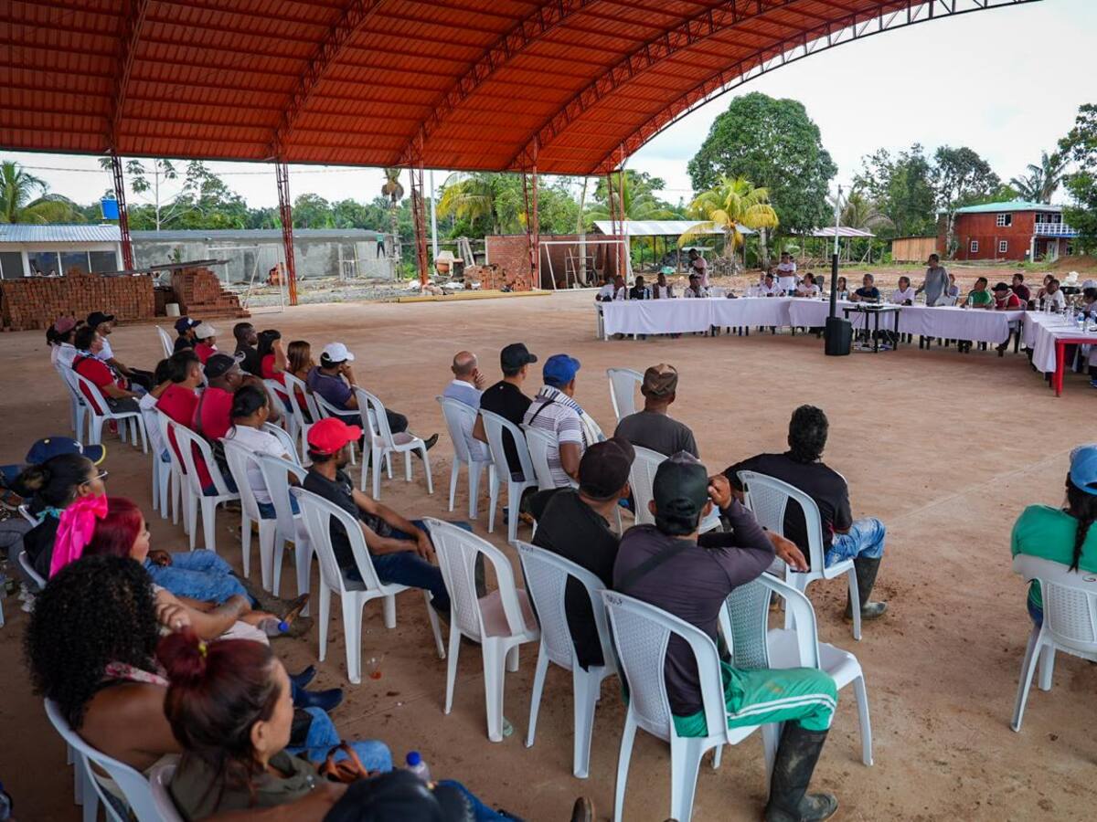 Gobierno alista protocolos para Zonas de Ubicación Temporal con la Coordinadora Ejercito Bolivariano