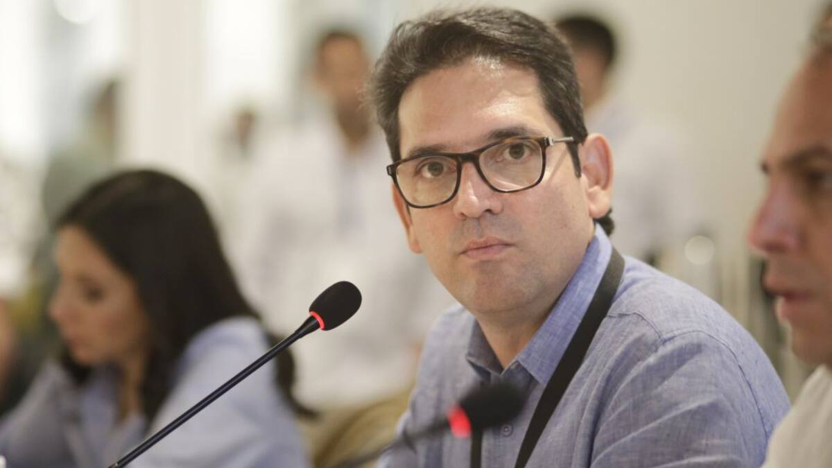 Arrodillar al estado no es buena señal: gobernador del Meta sobre cese al fuego