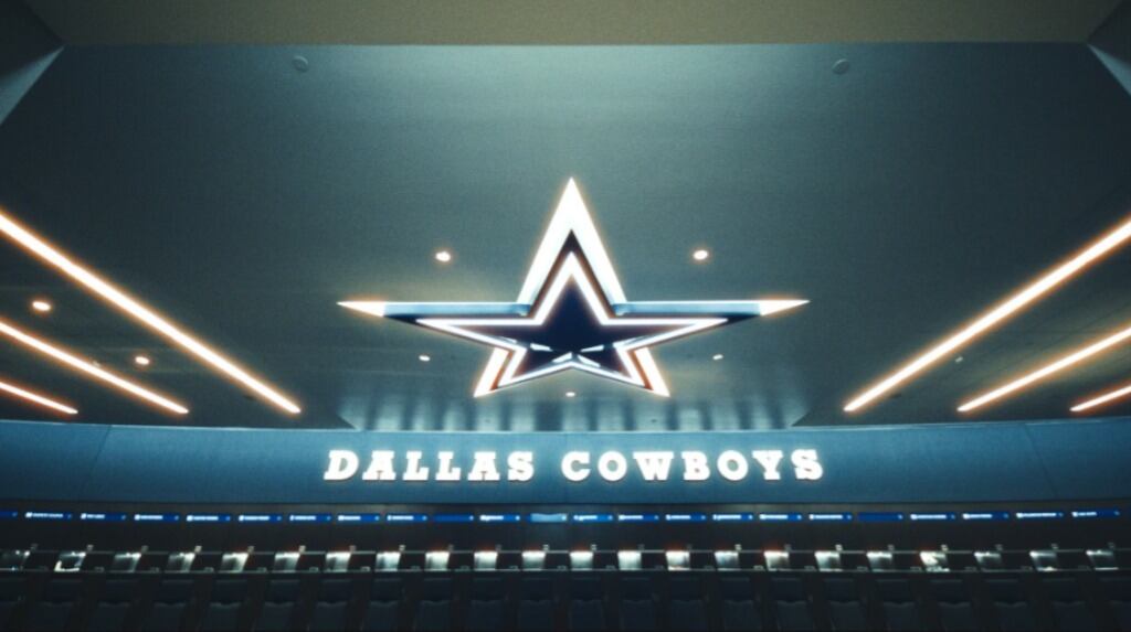 Vestuario de los Dallas Cowboys. I Foto: Netflix.