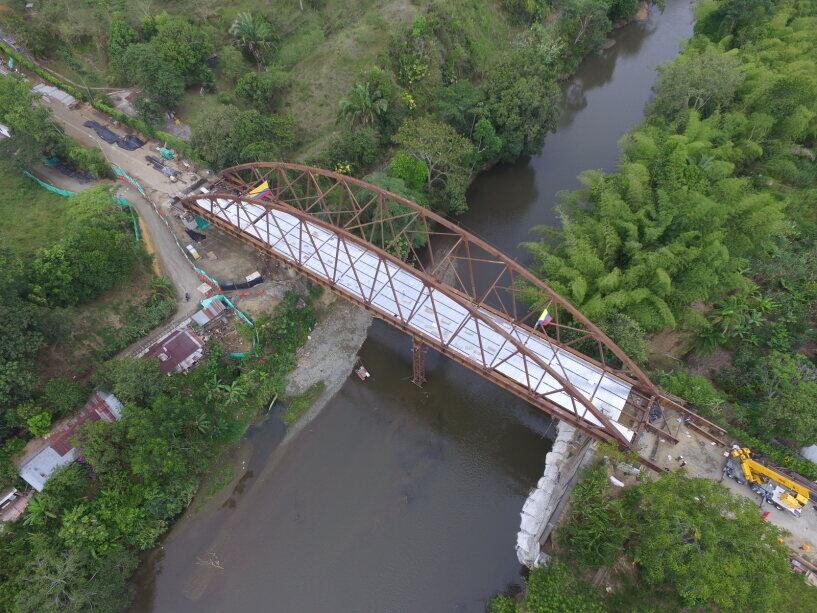 Nueve Puente El Alambrado sobre el río La Vieja, entre Quindío y Valle del Cauca Foto Cortesía Autopistas del Café.