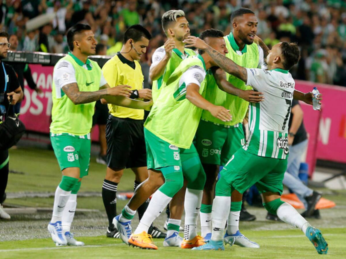 Atlético Nacional es el primer finalista de la liga tras vencer 2-1 al Junior
