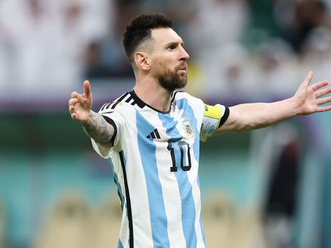 Messi celebra su gol de penal frente a Países Bajos por los cuartos de final del Mundial Qatar 2022. Foto: Alex Livesey - Danehouse/Getty Images