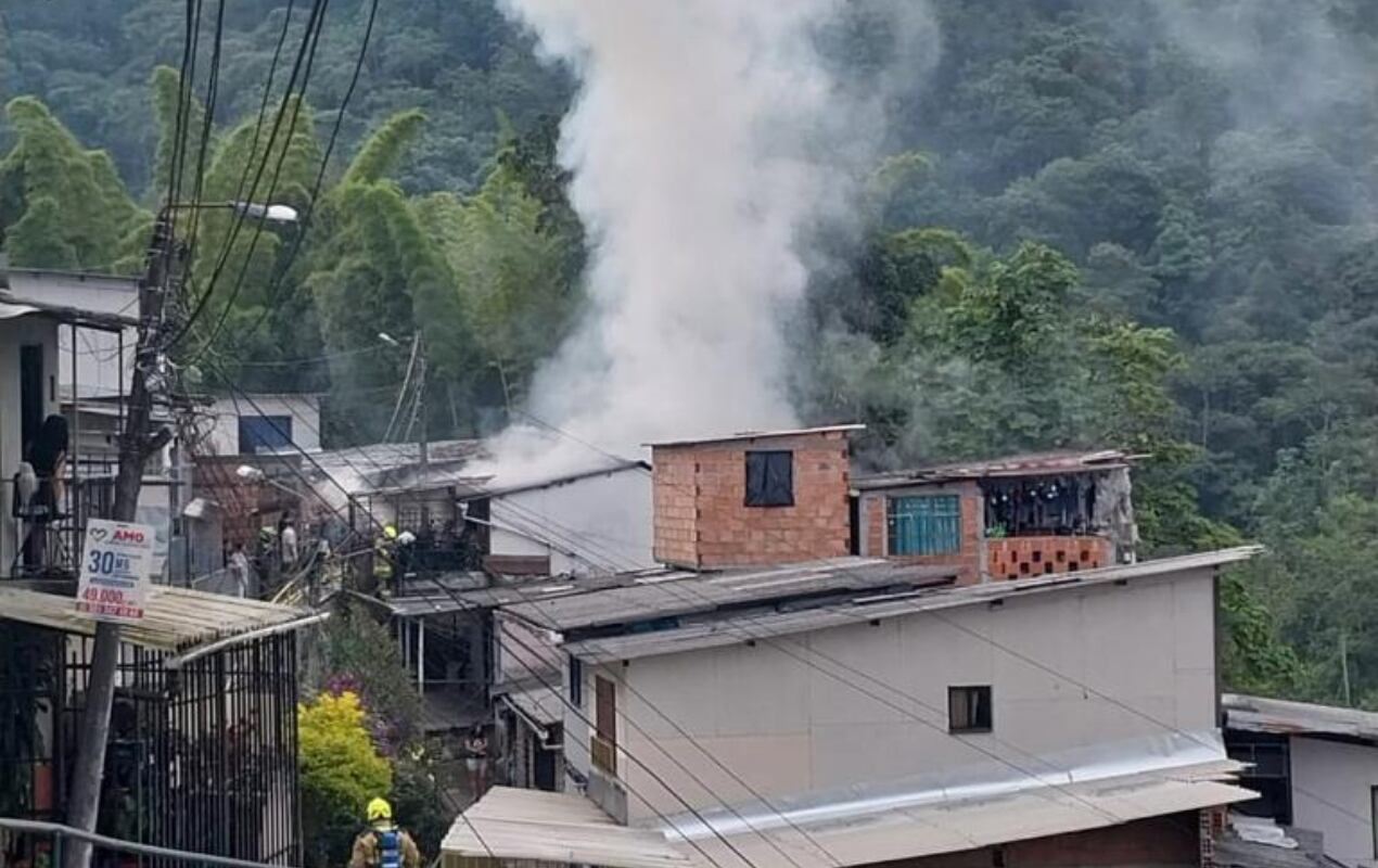 Incendio en Manizales. Foto: Cortesía.