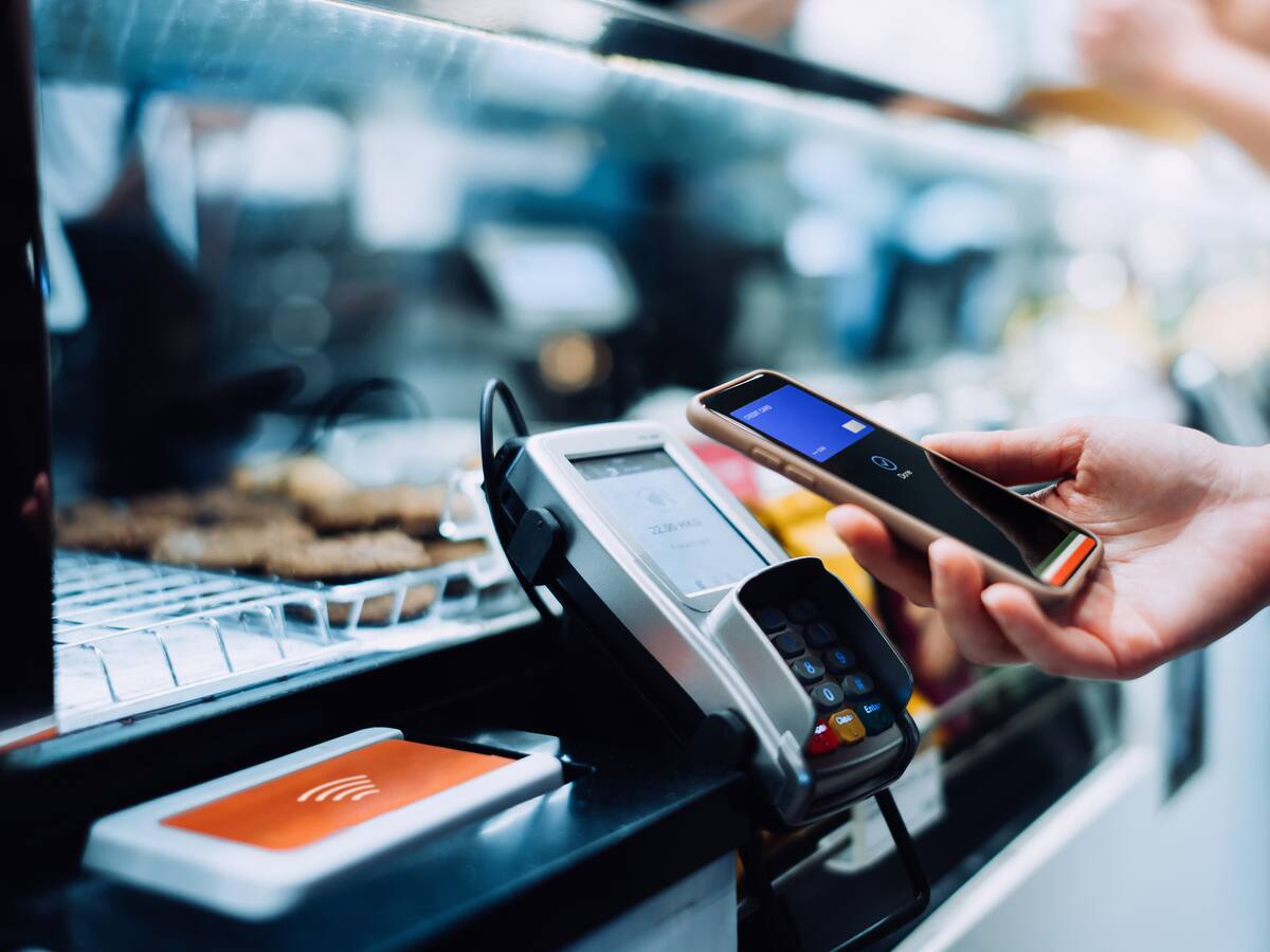 Estos son los datos que le pueden pedir en un local comercial para la factura electrónica