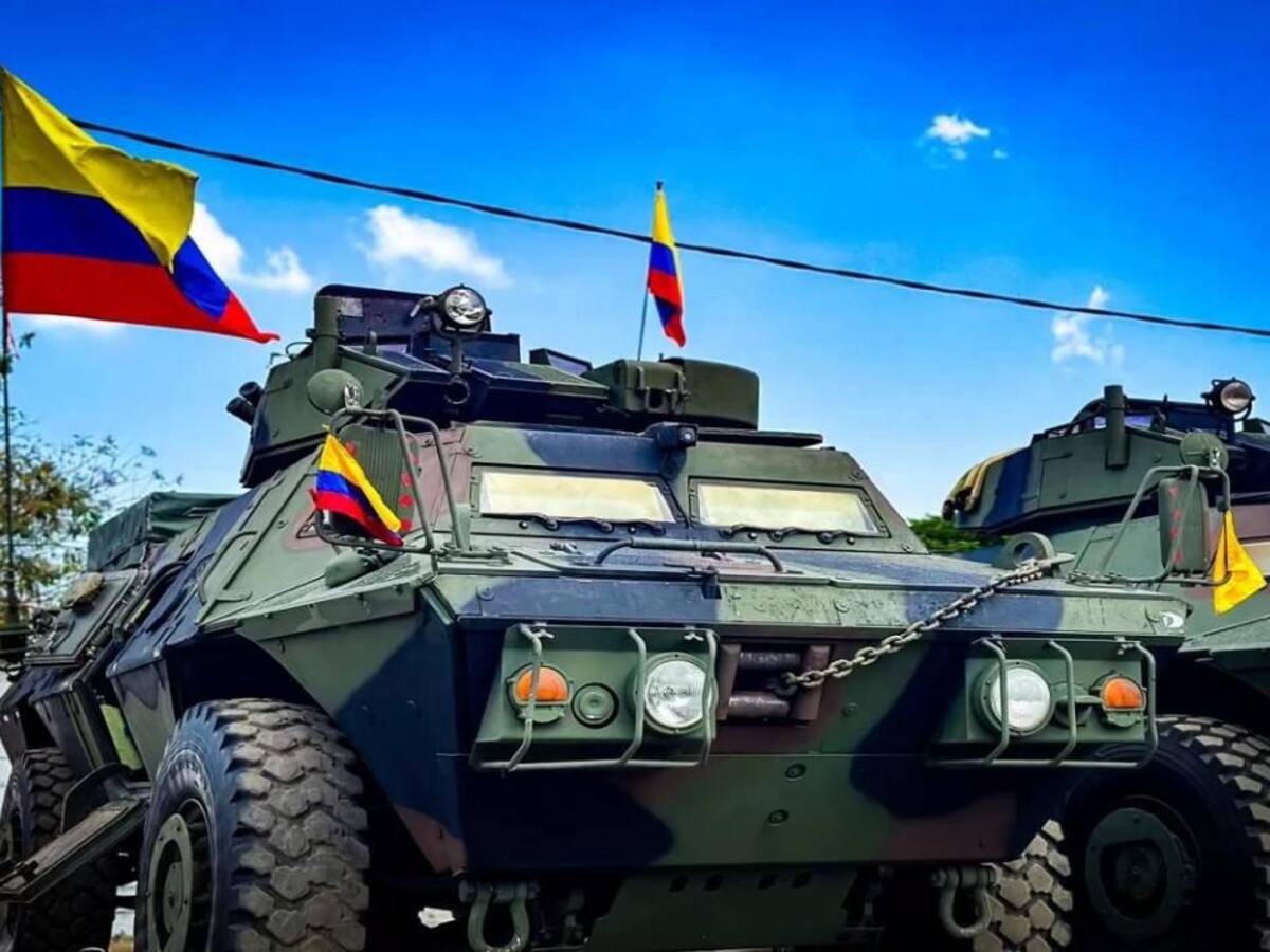 MinHacienda “bloqueó” 14.000 millones de pesos destinados a vehículos del Ejército