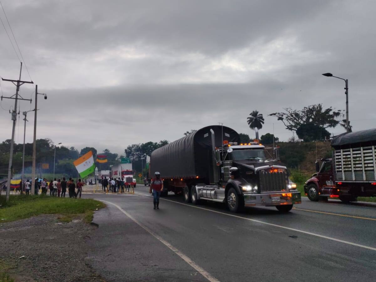 La minga indígena levanta bloqueos en la Troncal de Occidente entre Caldas y Risaralda