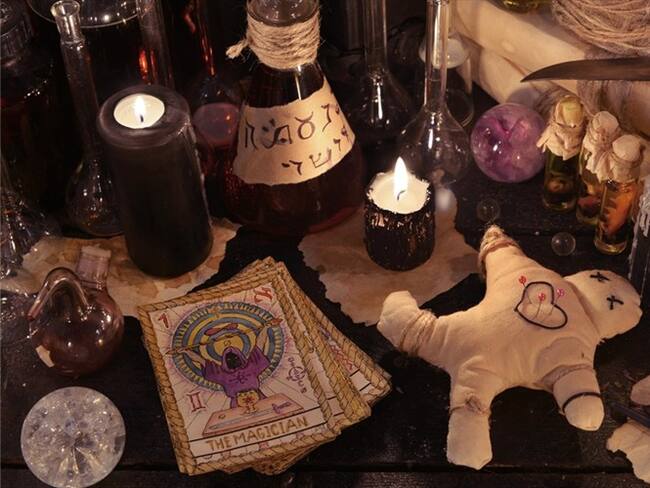 Candidato al Concejo de Bogotá propone acabar con la brujería