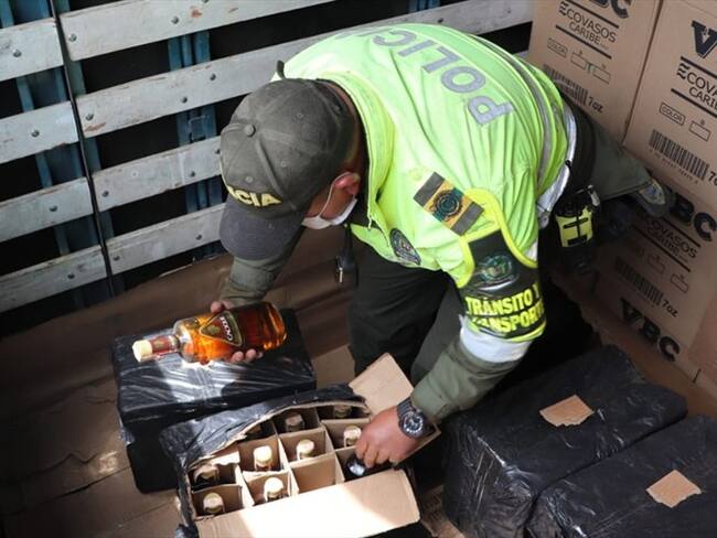 El licor fue entregado a la Dian de Tunja.. Foto: Metun