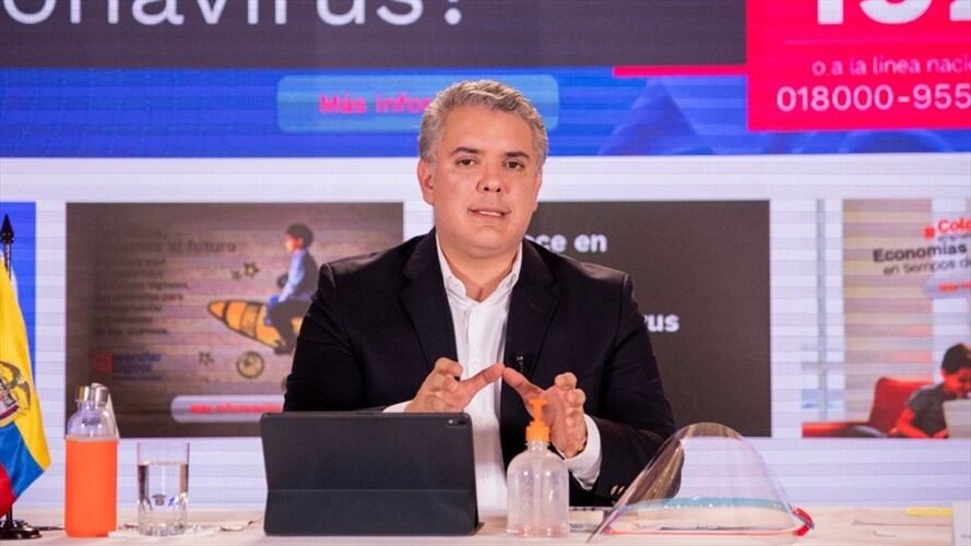Duque pide sanciones penales por chuzadas a periodistas, defensores y funcionarios. Foto: Presidencia