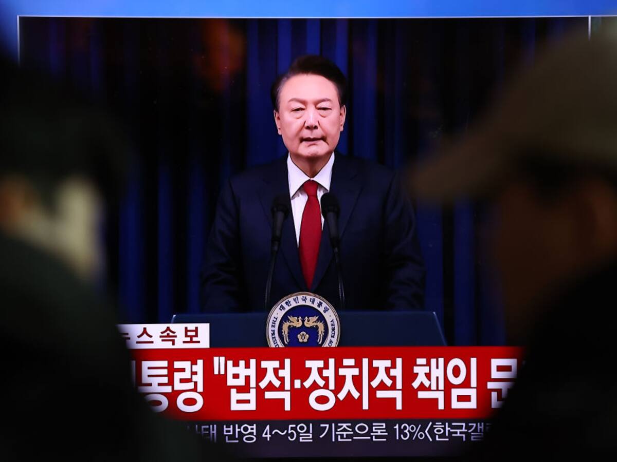Presidente surcoreano pidió perdón por imponer la ley marcial
