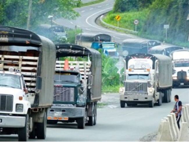 Transportadores de carga del país levantaron el paro. Foto: Colprensa.