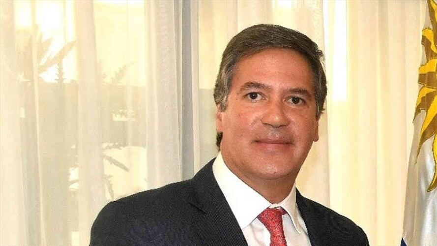 La Fiscalía general de la nación abrió indagación preliminar para extinción de dominio sobre la finca del embajador de Colombia en Uruguay, Fernando Sanclemente.. Foto: Cancillería