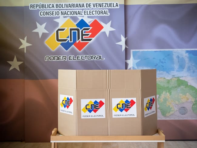Fotografía que muestra una urna electoral en la sede del Consejo Nacional Electoral (CNE) en Caracas (Venezuela). EFE/ Rayner Peña R.