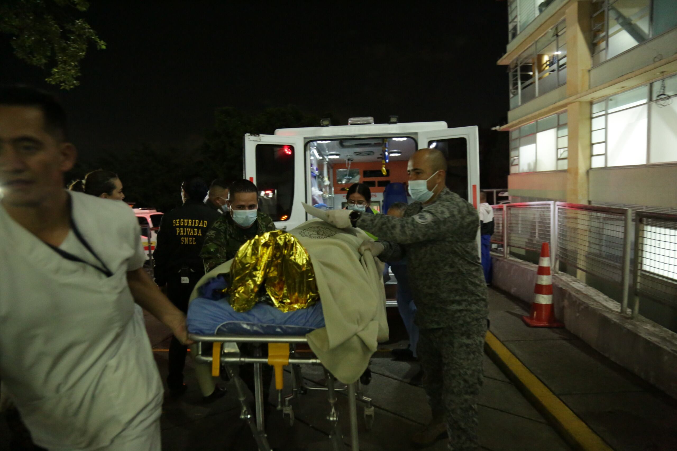 Soldados heridos en el accidente de tránsito en Nariño en el Hospital Militar. Foto: cortesía Hospital Militar.