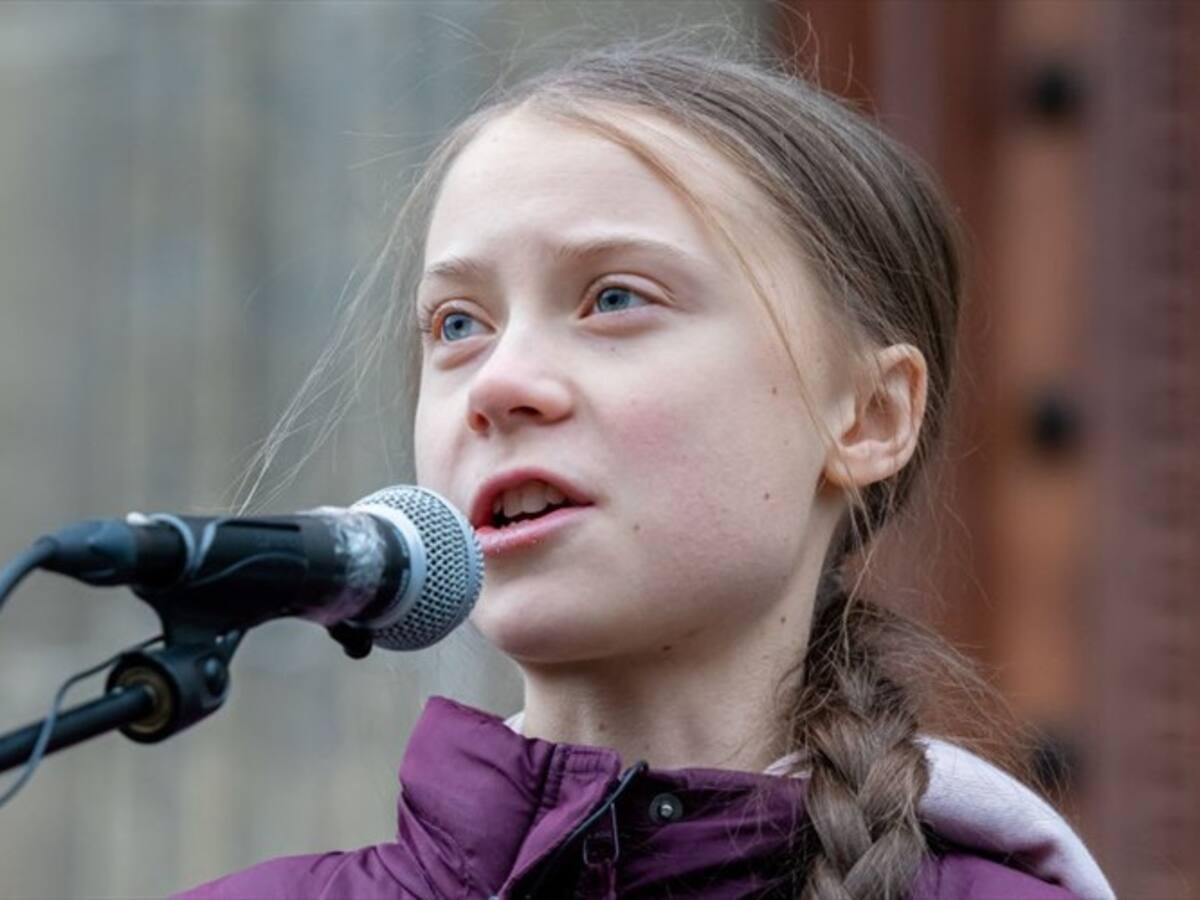 Plantar arboles está bien, pero no está cerca de lo que se necesita: Greta Thunberg
