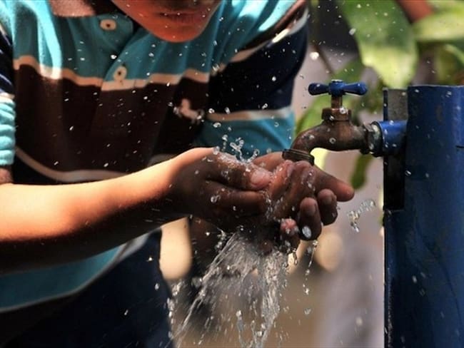 Corpoboyacá invitó a la ciudadanía y sector productivo hacer uso eficiente y ahorro del agua.. Foto: Colprensa