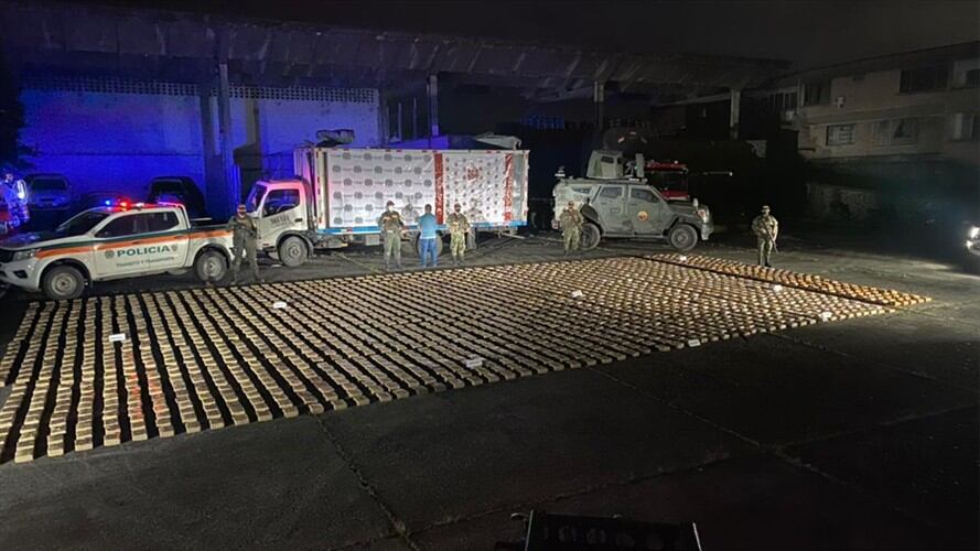 El conductor del automotor fue capturado y puesto a disposición de la Fiscalía . Foto: Policía Nacional