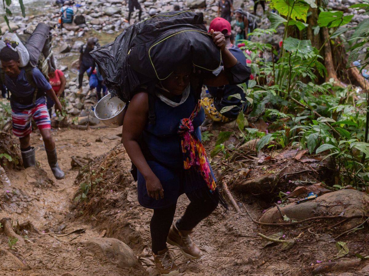 La Selva del Darién se va a convertir en cementerio de migrantes, según venezolana