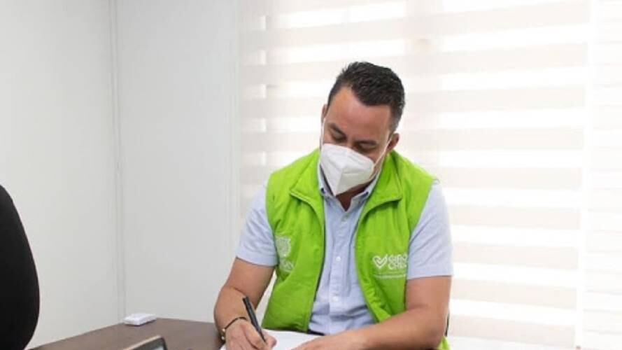 Carlos Román /Sumunistrada