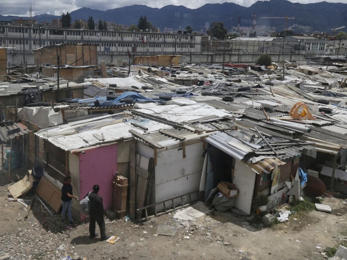 Un poco más y se vuelve un cartucho: denuncian invasión en zona céntrica de Bogotá