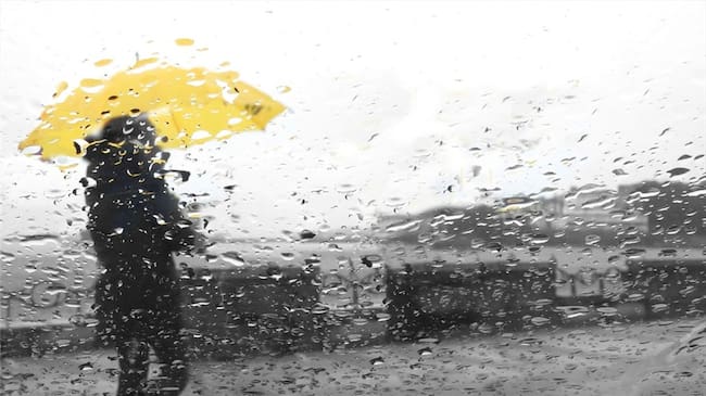 Las intensas lluvias que se han presentado en las últimas horas ha costado la vida de tres personas en la región de Tacna, frontera con Chile. . Foto: Getty Images
