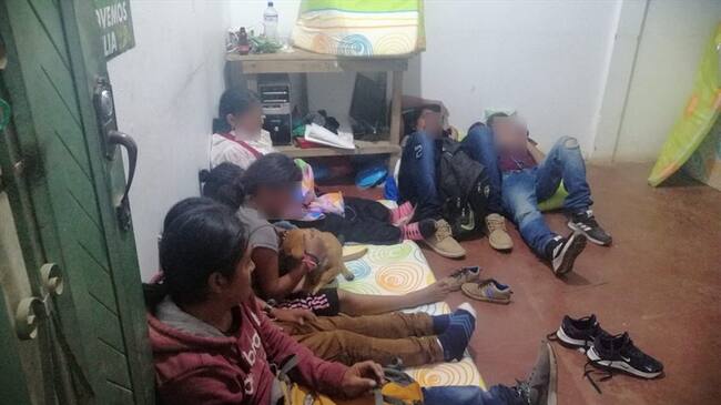 Los afectados reciben asistencia en un albergue humanitario . Foto: Cortesía