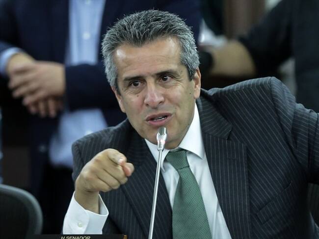 Luis Fernando Velasco enciende motores para su precandidatura presidencial