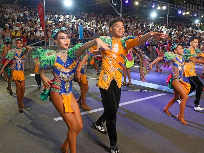 El Salsódromo, las Fiestas de mi Pueblo, el Desfile de Autos Clásicos y Antiguos y el Carnaval de Cali Viejo, mantendrán el recorrido tradicional. Foto: Alcaldía de Cali.