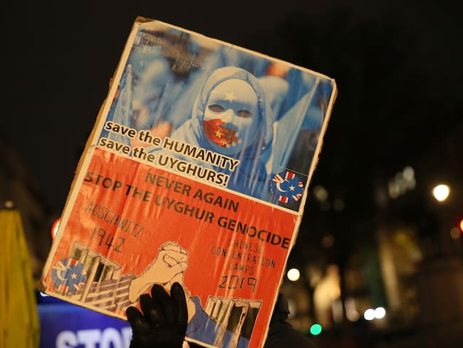 “El gobierno dice que son mentiras”: Adrian Zenz, sobre represión a minoría uigur en China