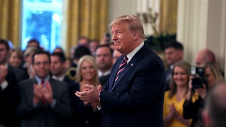 Donald Trump, denunció el jueves la "malicia" de sus oponentes demócratas en un mensaje desde la Casa Blanca que definió como una "celebración". Foto: Getty Images