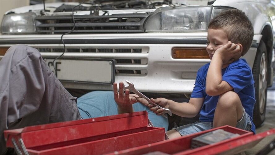 ¿Qué debe contener la casa de herramientas soñada para un padre?. Foto: Getty Images/ Westend61