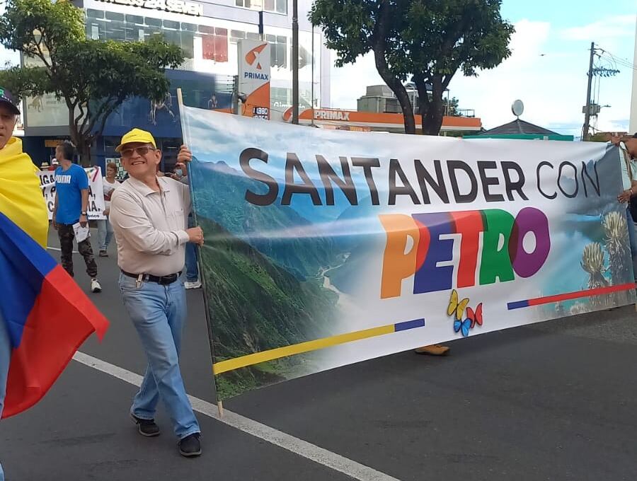 En total normalidad transcurrió marcha en Bucaramanga. Foto: Laura Basto