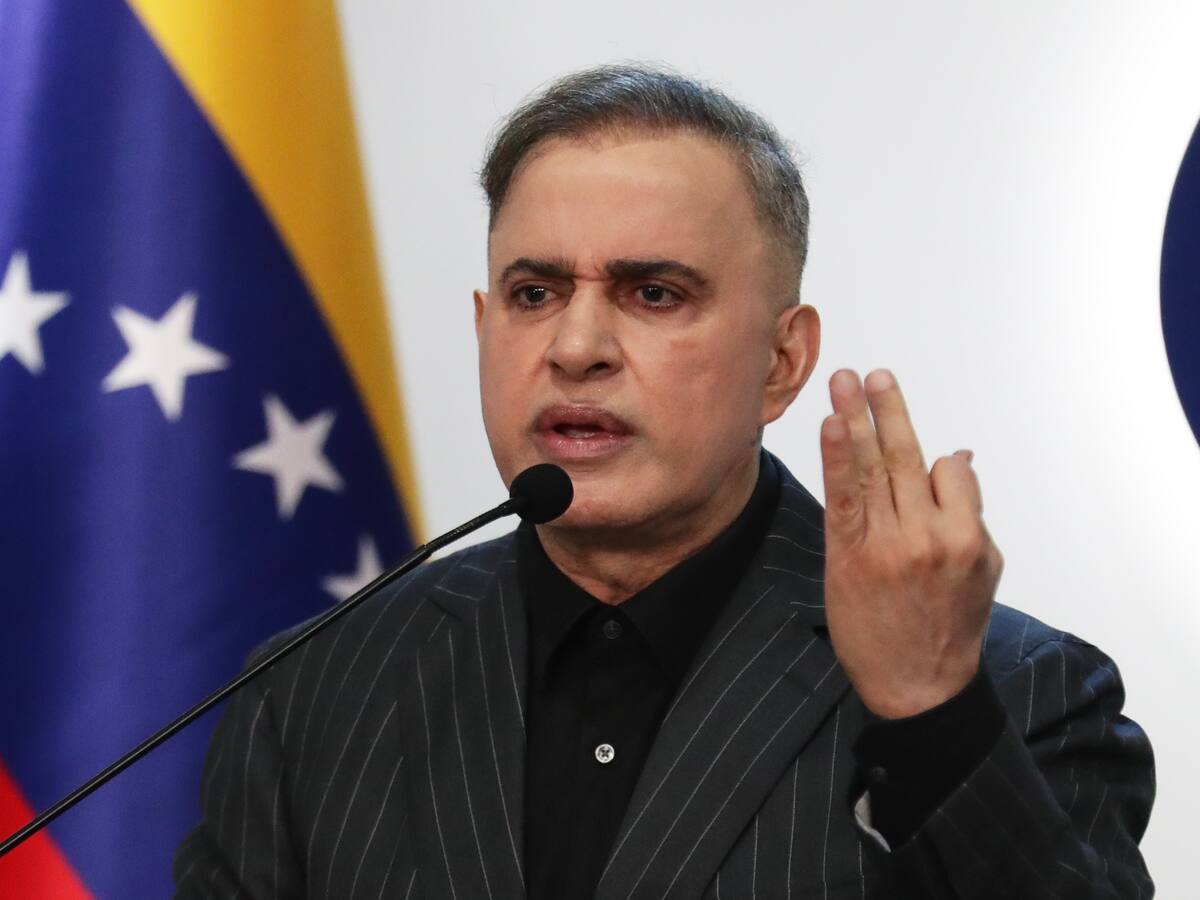 “Edmundo González sabe que no ganó las elecciones”: Tarek William Saab