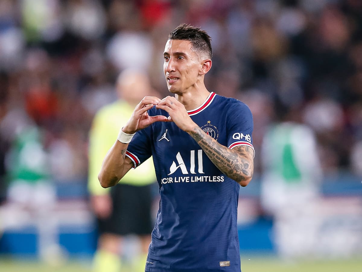 Video: entre lágrimas, Di María le dijo adiós al PSG
