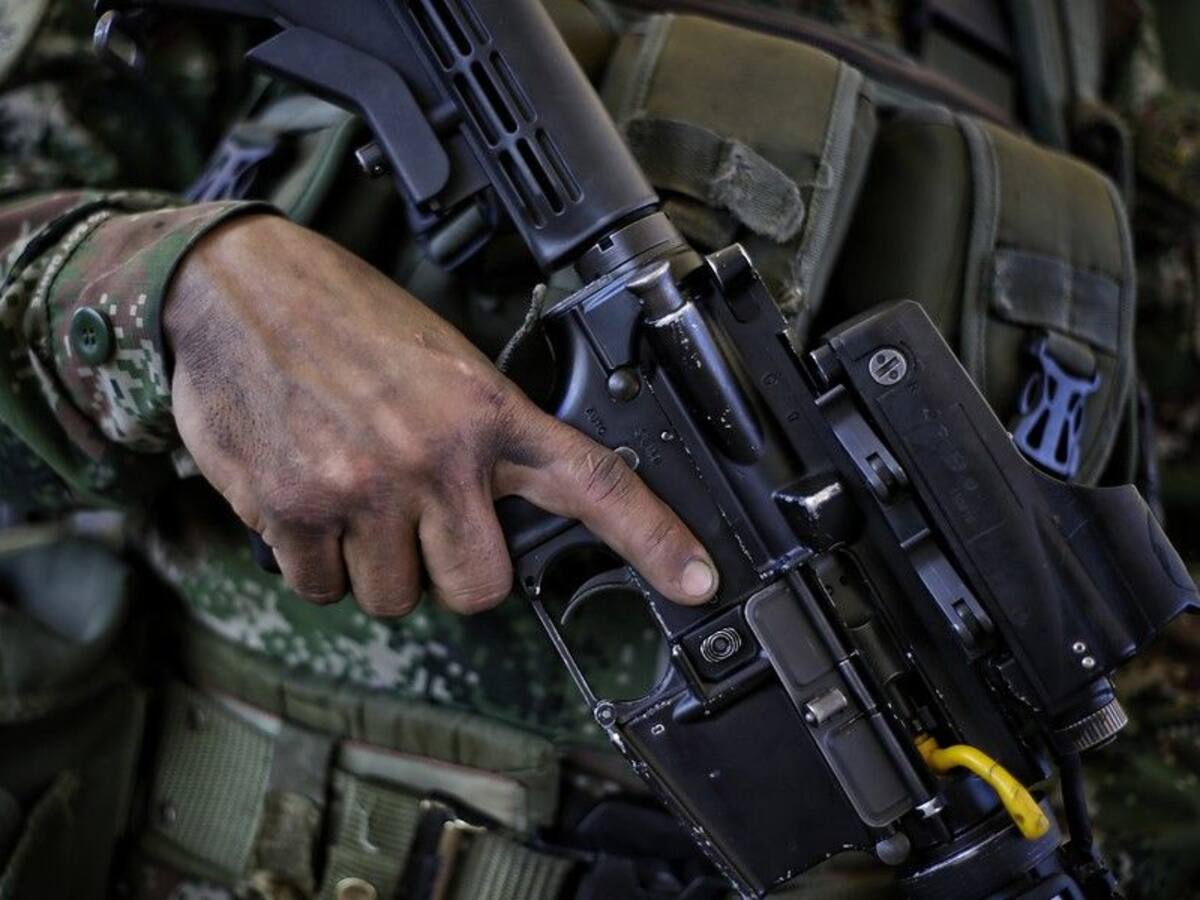 Muere en operativo militar líder disidente implicado en masacre en Buga