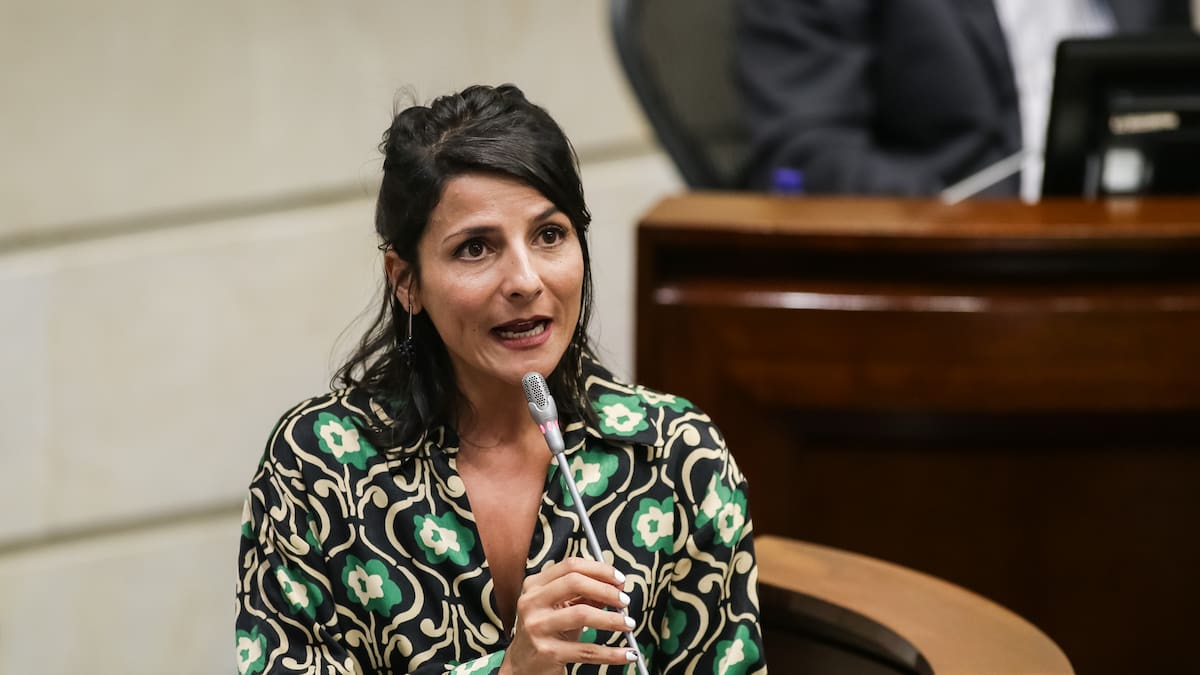 ANLA cambió manual de funciones antes del nombramiento de Irene Vélez como directora