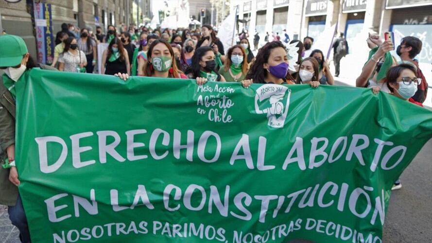 Cámara Baja de Chile aprueba el aborto libre hasta 14 semanas. Foto: Getty Images