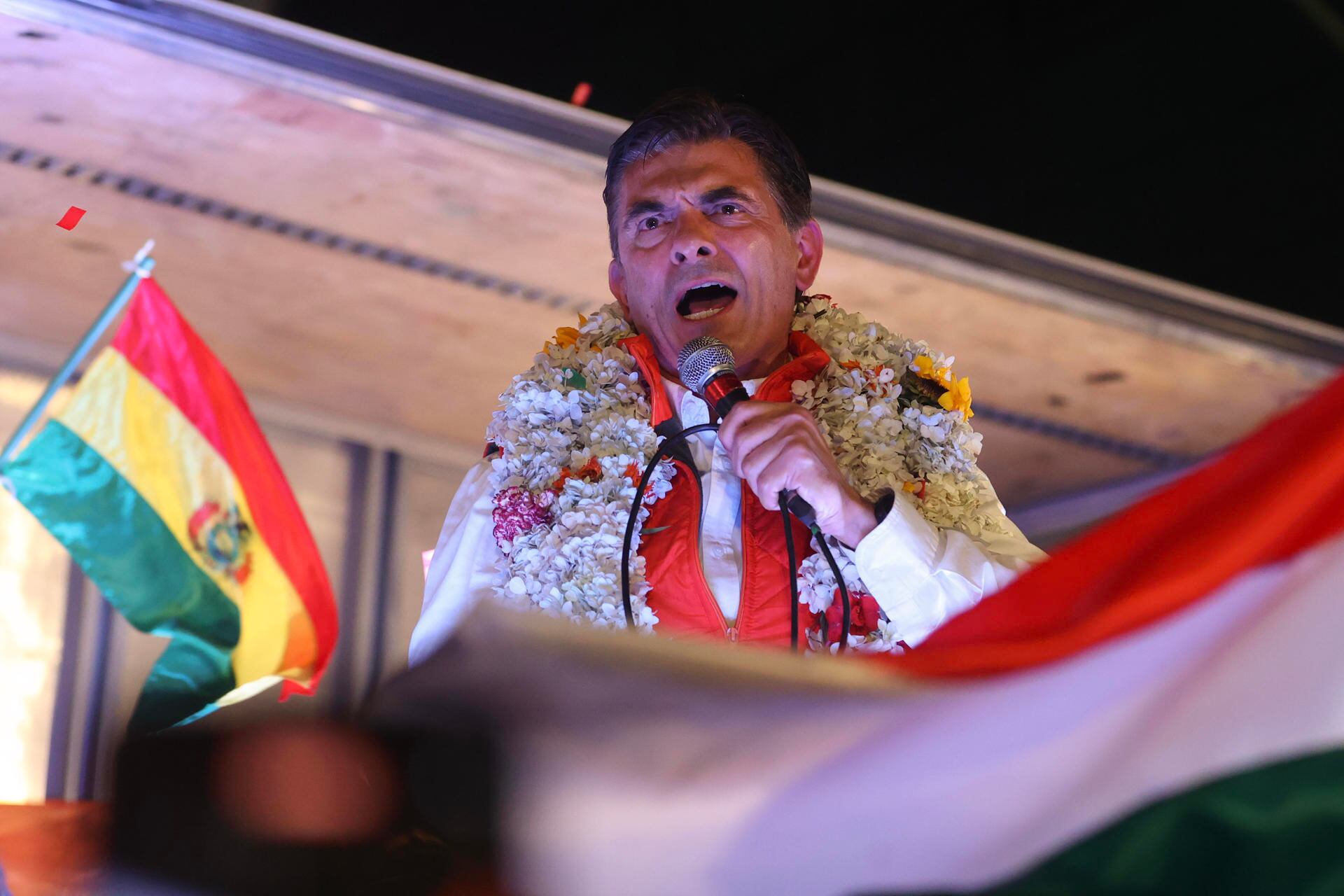 Rodrigo Paz prometió volver a “abrir Bolivia al mundo” y trabajar con “todos” para salir adelante. EFE/ Luis Gandarillas